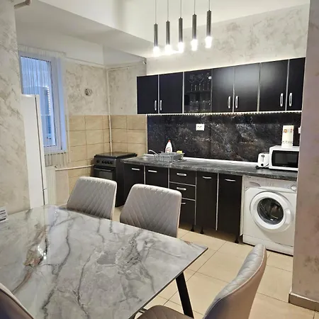 Luxury Summerland * Mamaia